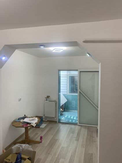 Apartament 3 camere, Sfantul Lazar (Prof Sesan) - 1