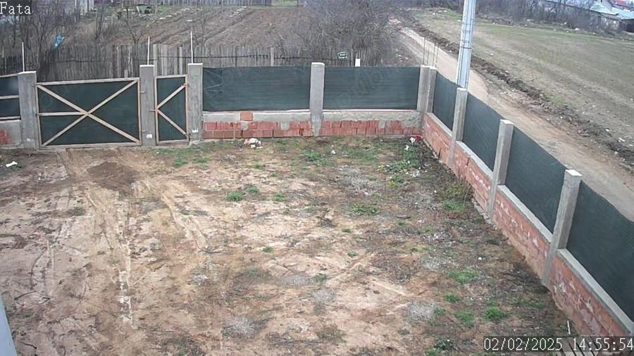 Casă cu 4 camere cu Teren 750 Mp în Novaci