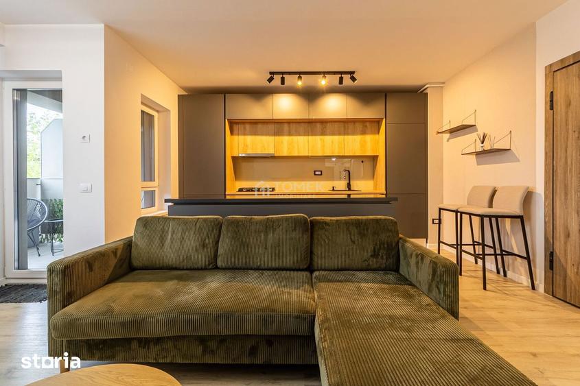 Apartament cu 3 camere, mobilat în Dârste
