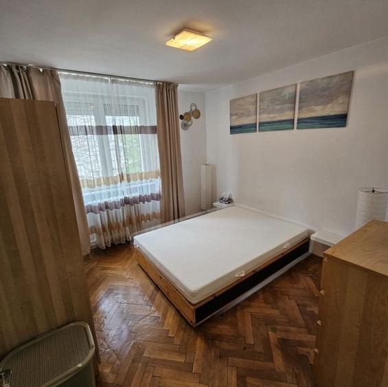 Apartament cu 2 camere semidecomandat în Titan
