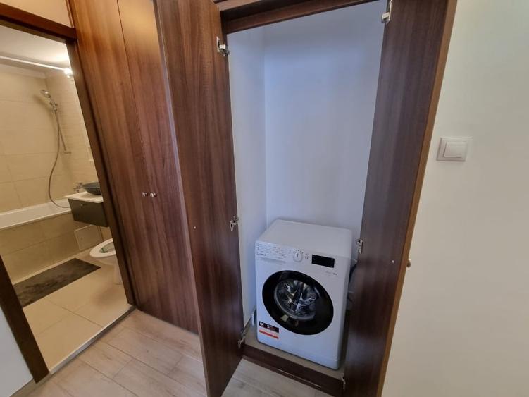Apartament cu 3 camere decomandat în Crângași