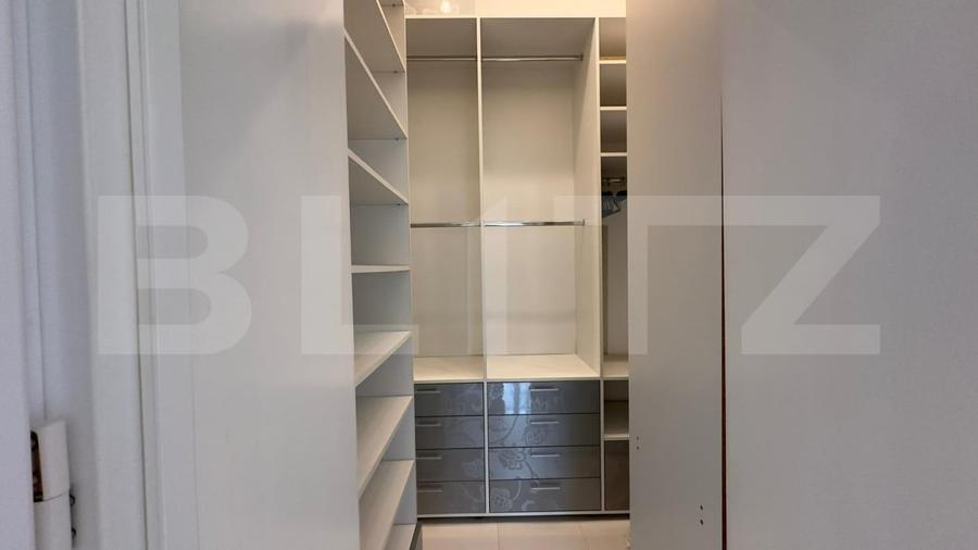 Apartament cu 3 camere decomandat, mobilat în Fabric