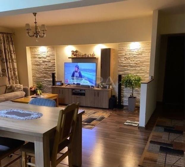 Apartament cu 4 camere decomandat, mobilat în Mănăștur