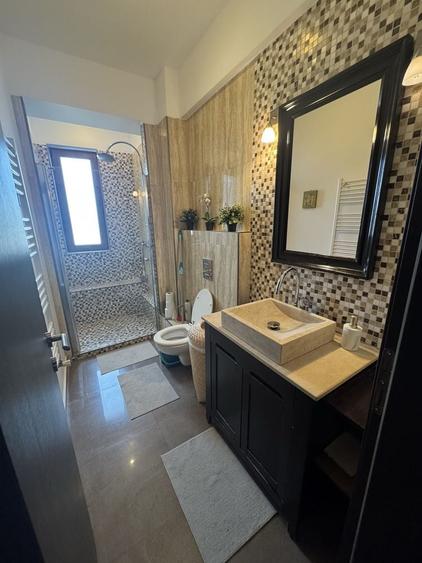 Apartament cu 3 camere decomandat în Regie