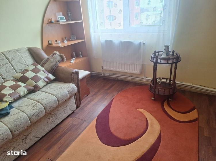 Apartament cu 3 camere decomandat în Ultracentral