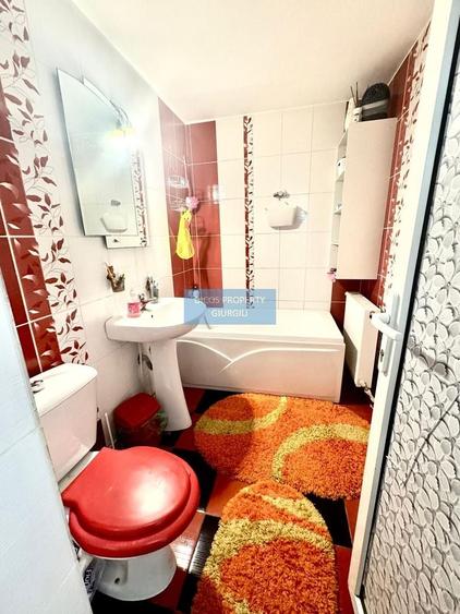 Apartament cu 3 camere decomandat în Nord-Vest