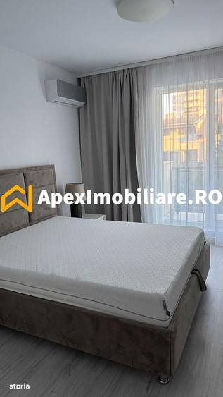 Apartament cu 3 camere semidecomandat în Theodor Pallady