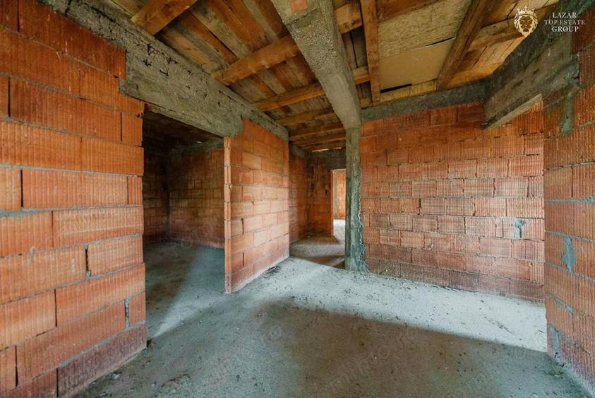 Casă cu 3 camere cu Teren 500 Mp în Vinga