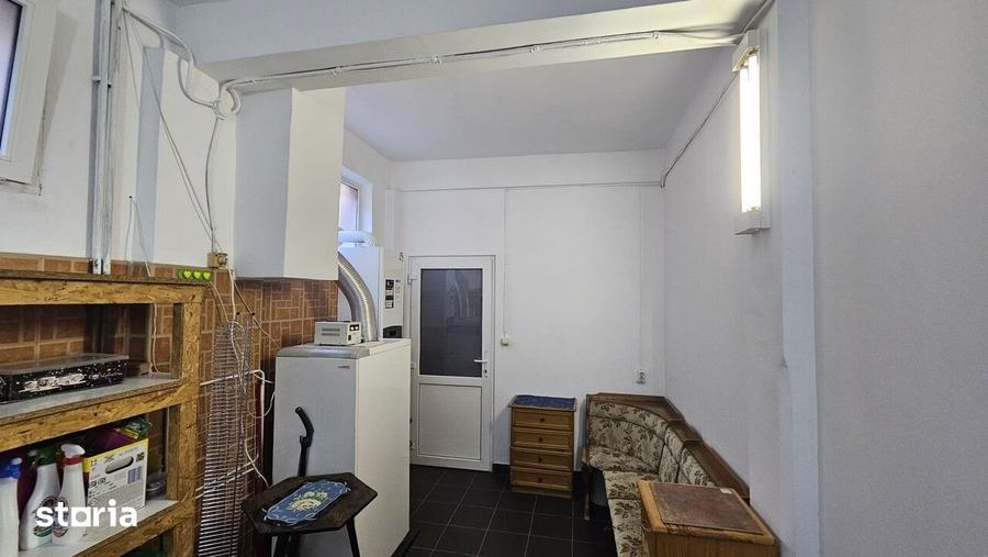 Casă cu 5 camere cu Teren 410 Mp în Ana Ipătescu