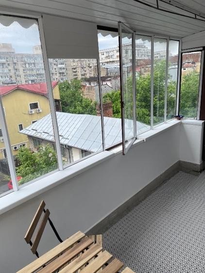 Garsonieră decomandată, mobilată în Unirii