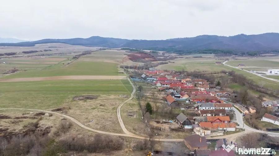 Teren în Crizbav