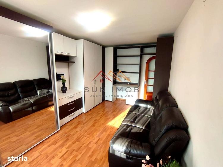 Apartament cu 2 camere decomandat în Vest