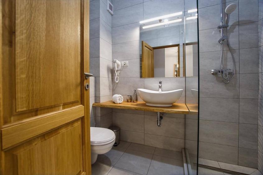 Apartament cu 2 camere în Vest