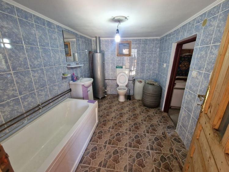 Casă individuală cu 2 camere cu Canalizare în Boțești