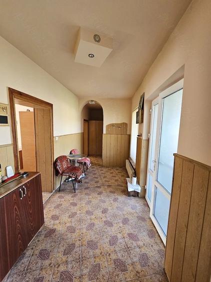 Casă cu 3 camere cu Teren 1060 Mp în Lunca (Băița)