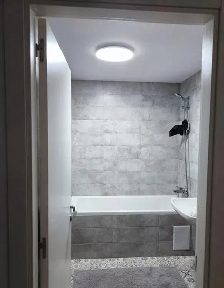 Apartament cu 2 camere decomandat, mobilat în Costin Georgian