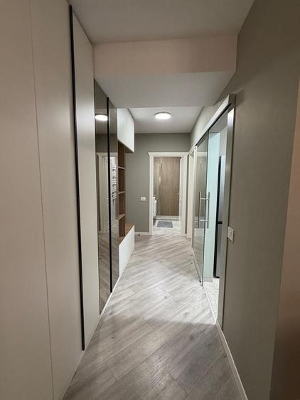 Apartament cu 2 camere decomandat în Băneasa