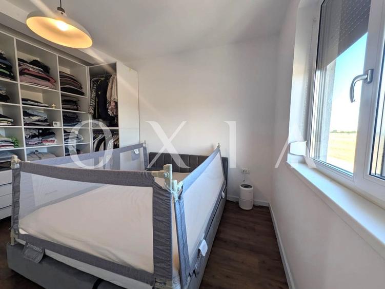 Duplex cu 4 camere cu Canalizare în Giroc