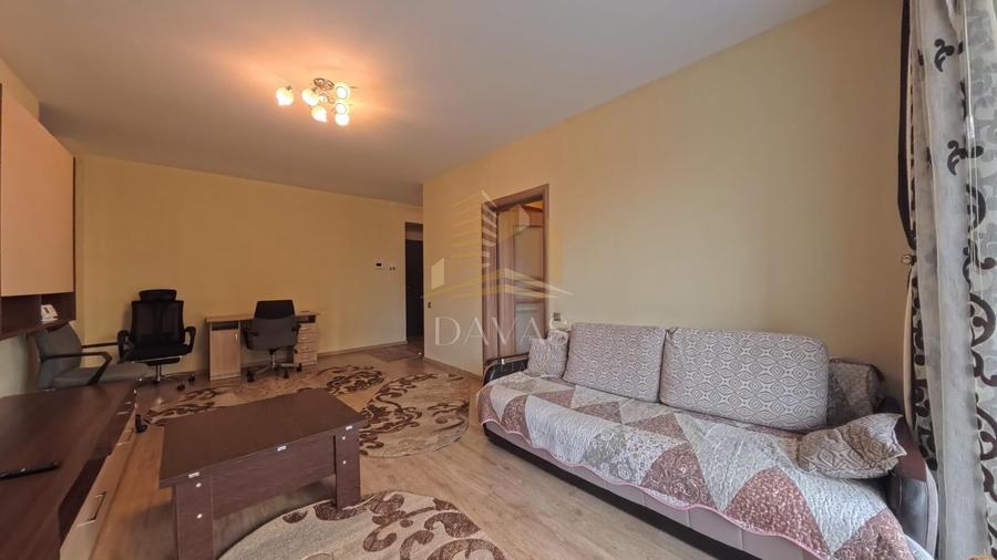 Apartament cu 2 camere semidecomandat, mobilat în Gheorgheni