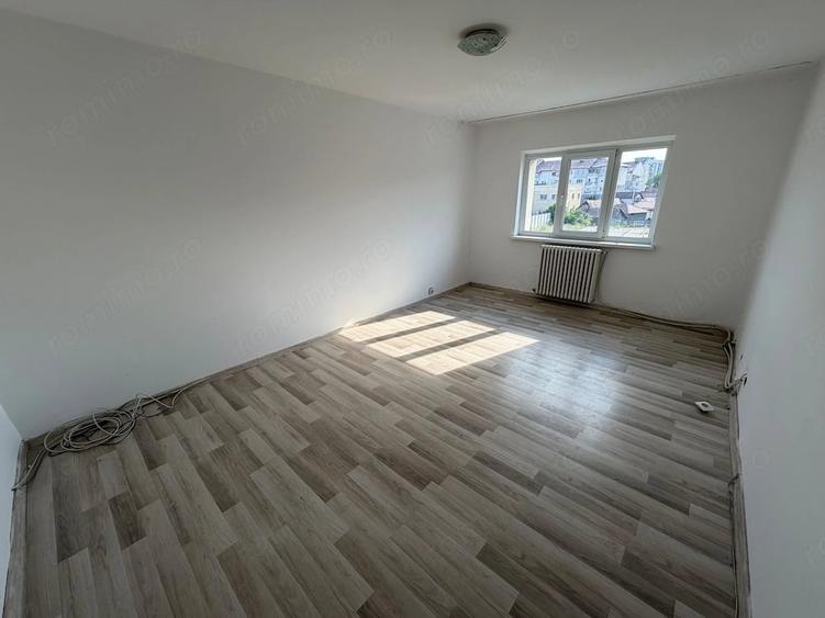 Apartament 2 camere, etaj 2 - zona Industriala - 2