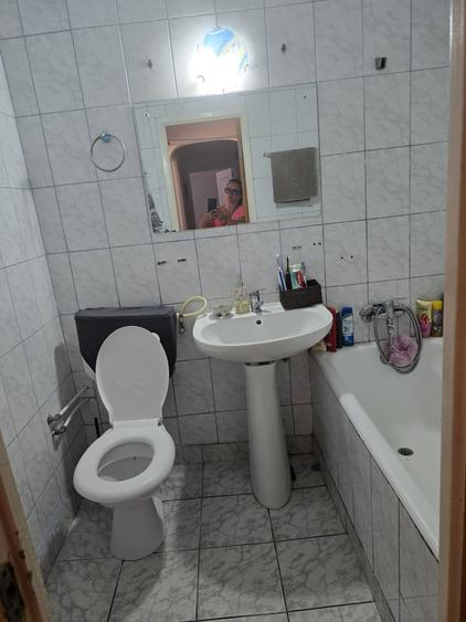Apartament cu 2 camere decomandat în Drumul Găzarului