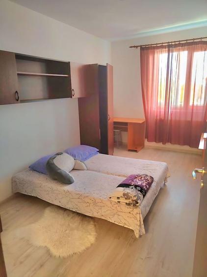 Apartament cu 3 camere, mobilat în Giroc
