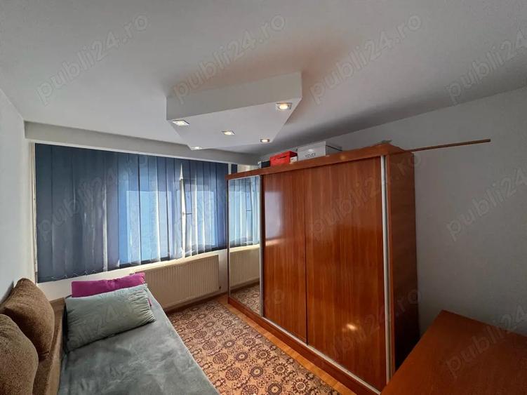 Apartament cu 3 camere decomandat în Dorobanți