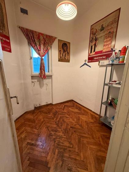 Apartament cu 3 camere decomandat în Universitate