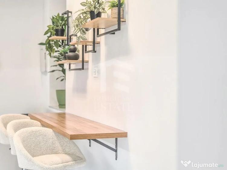 Apartament cu 2 camere semidecomandat în P-ța Maria
