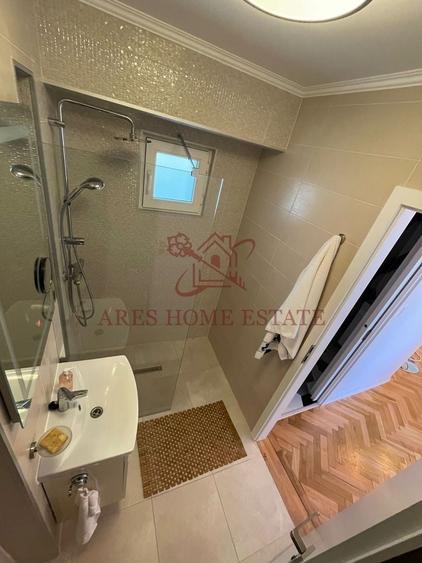 Apartament cu 3 camere decomandat, mobilat în Dacia