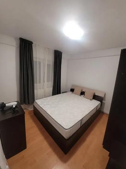 Apartament cu 2 camere decomandat, mobilat în Nicolina