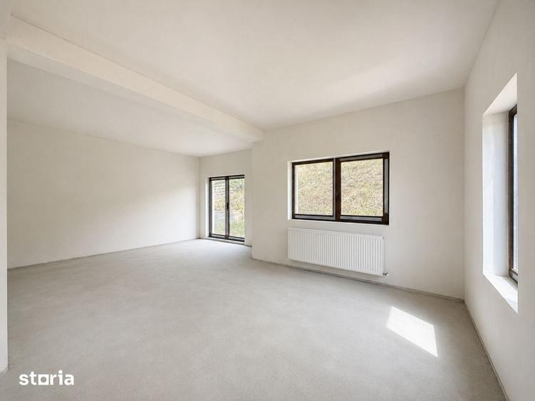 Casă cu 4 camere cu Teren 474 Mp în Apahida