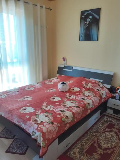 Apartament cu 3 camere semidecomandat, mobilat în Ferdinand