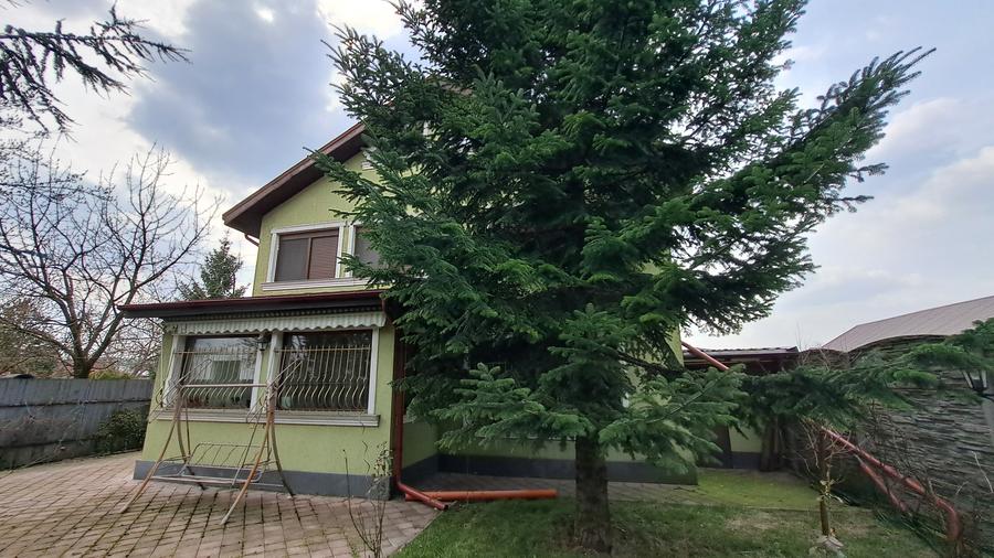 Casă individuală cu 5 camere cu Teren 893 Mp în Ultracentral