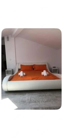Apartament cu 3 camere decomandat în Florești