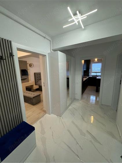 Apartament cu 2 camere decomandat în Tomis Plus