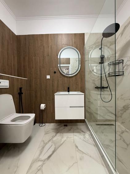 Apartament cu 2 camere semidecomandat, mobilat în Florești