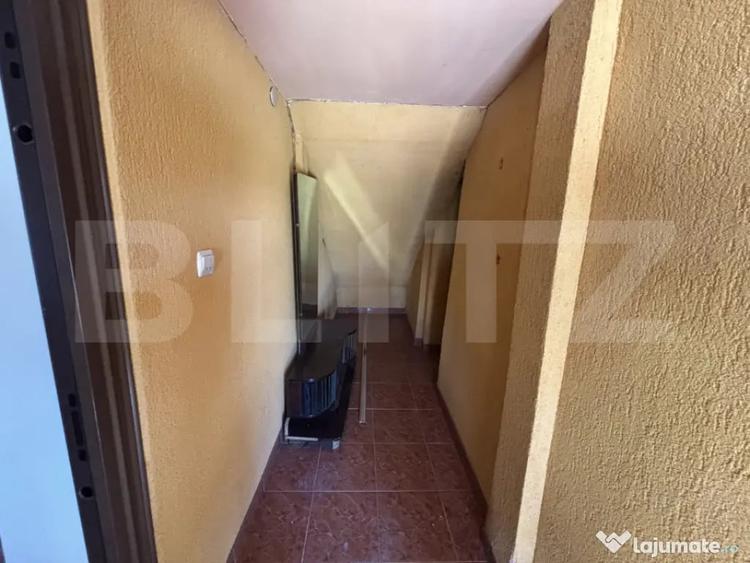 Casă cu 3 camere cu Teren 800 Mp în Recea