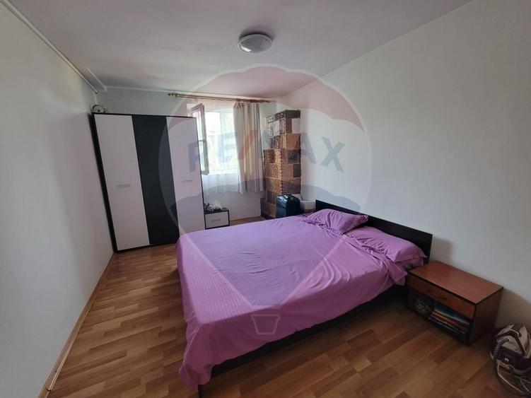 Apartament cu 2 camere semidecomandat, mobilat în Chitila