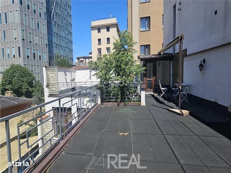 Spațiu comercial, de 600 mp, în Central