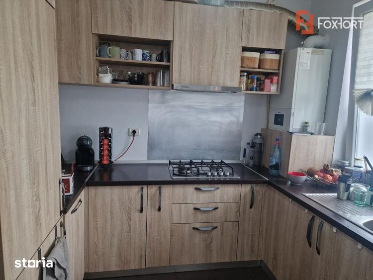 Casă cu 4 camere cu Piscina în Ghiroda