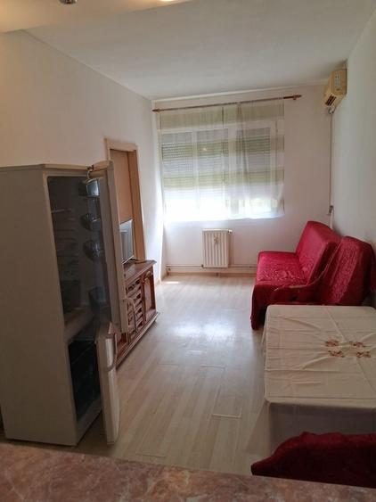 Apartament cu 2 camere semidecomandat în UTA