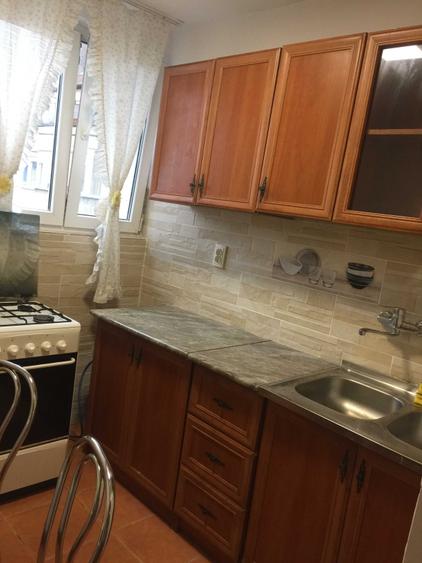 Apartament cu 2 camere decomandat în Dacia
