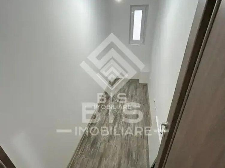 Apartament cu 3 camere semidecomandat în Vest