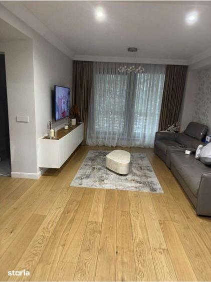 Casă cu Teren 290 Mp în Titan