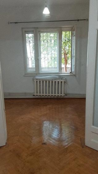 Apartament cu 3 camere decomandat în Universitate