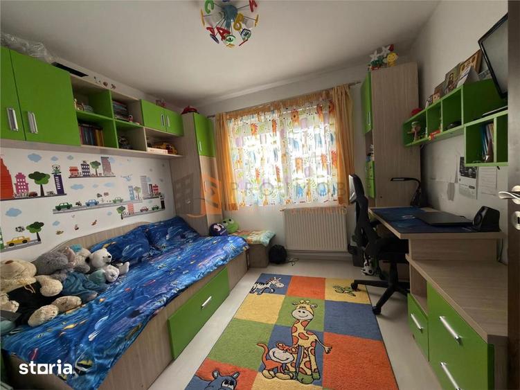 Apartament 3 camere cf 1 semidecomandat zona Micro 3 - 2