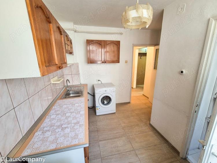 Apartament cu 2 camere decomandat în Eremia