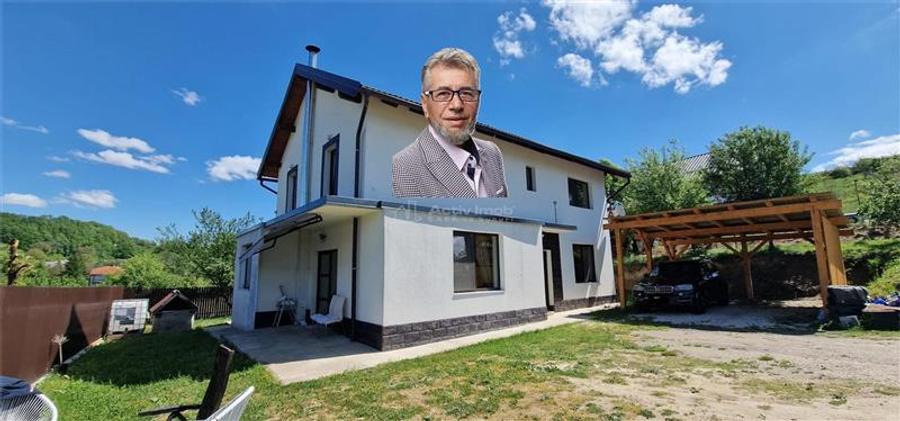 Casă cu 5 camere cu Teren 993 Mp în Calea Caransebeșului