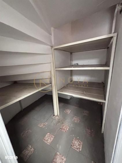 Casă cu 7 camere cu Teren 204 Mp în Grivița
